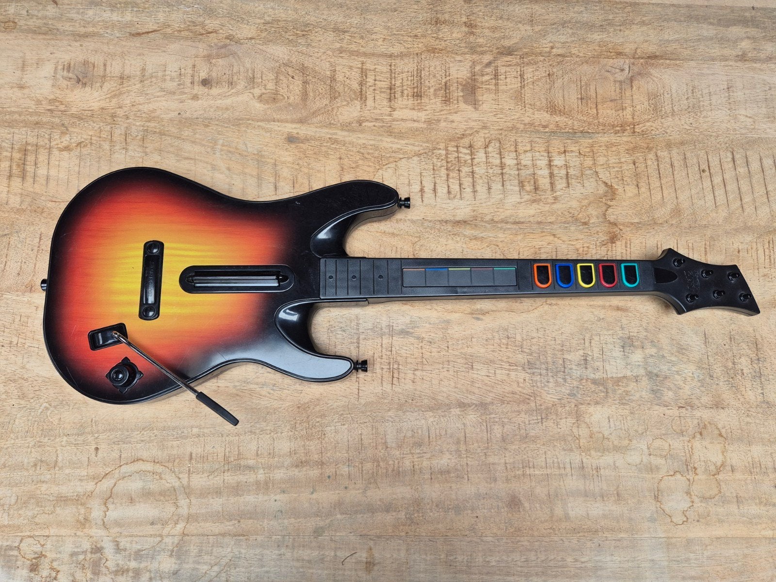 Guitar Hero World Tour Wireless Guitar Controller - Xbox 360, Muziek, 1 speler, Ophalen of Verzenden, Zo goed als nieuw
