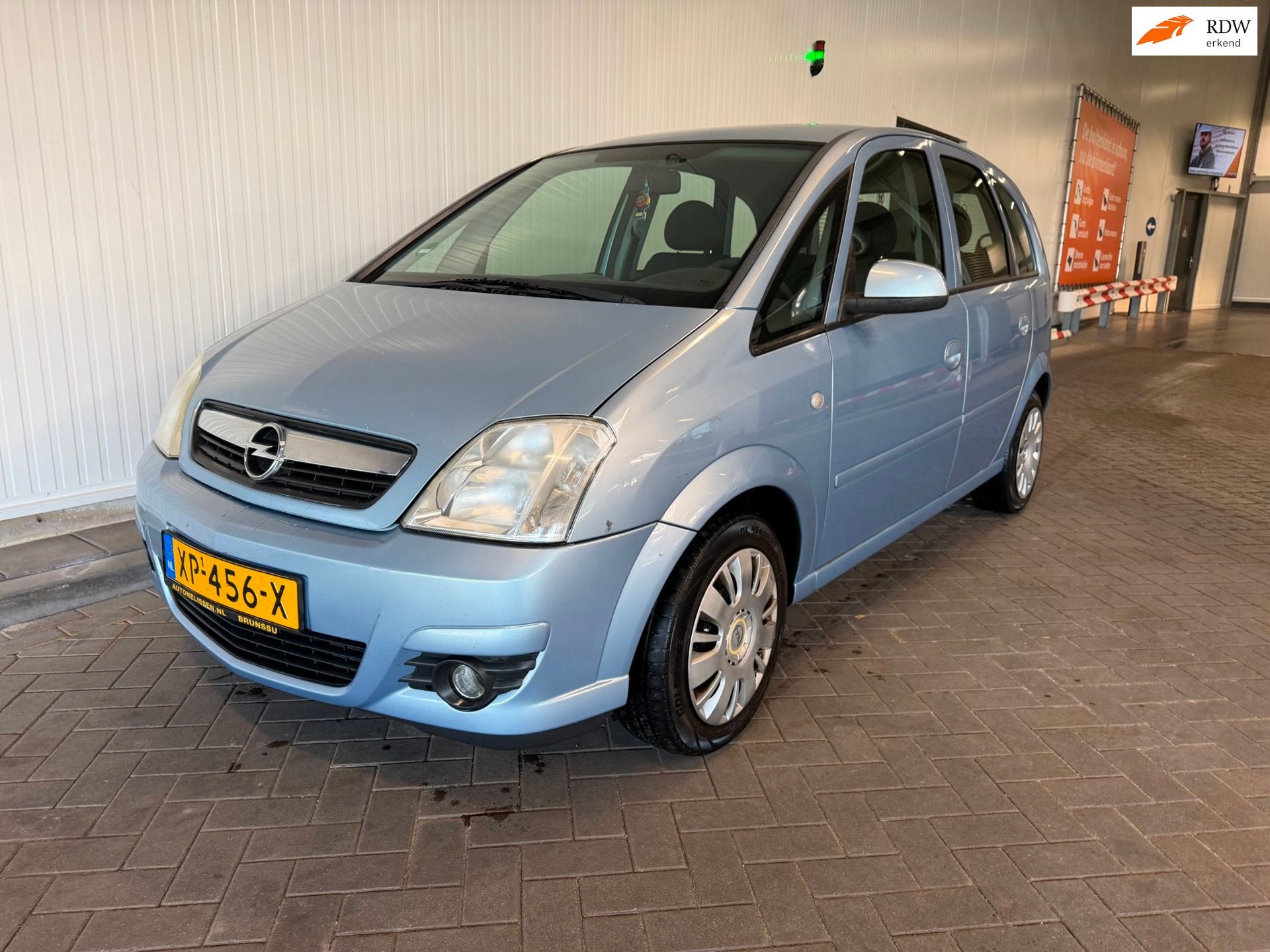 Opel Meriva 1.6-16V Essentia, Auto's, Voorwielaandrijving, Gebruikt, Zwart, 4 cilinders