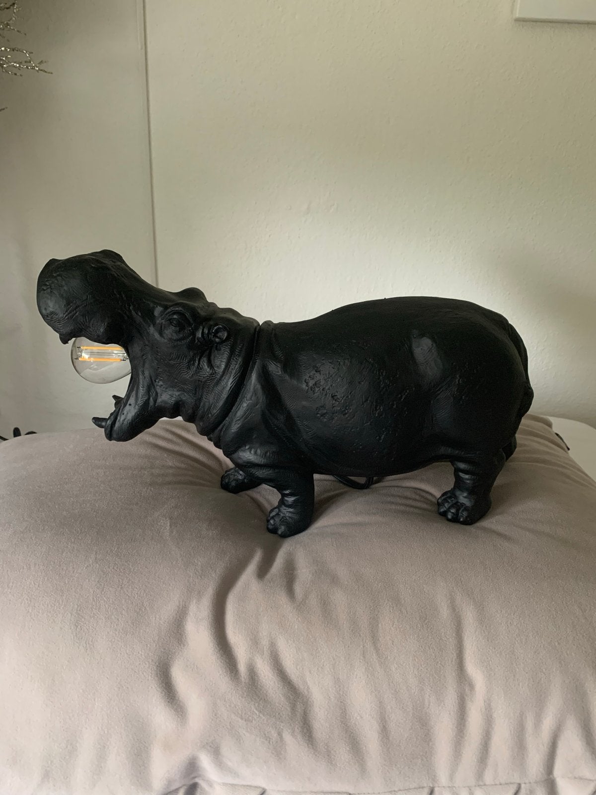 Nijlpaard lamp - 40 cm breed, 20 cm hoog - Nieuw, Zwart, Ophalen of Verzenden, Nieuw, Figuurlamp