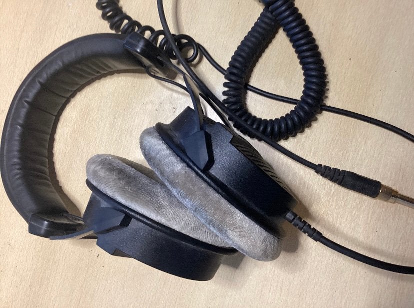 Beyerdynamic dt 990  studio 250ohm, Beyerdynamic, Ophalen of Verzenden, Zo goed als nieuw, Over-ear