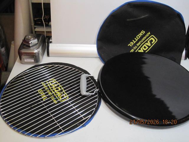 cadac scottel 51 cm en grill 44,5 cm dia nette staat (392), Ophalen of Verzenden, Zo goed als nieuw, CADAC