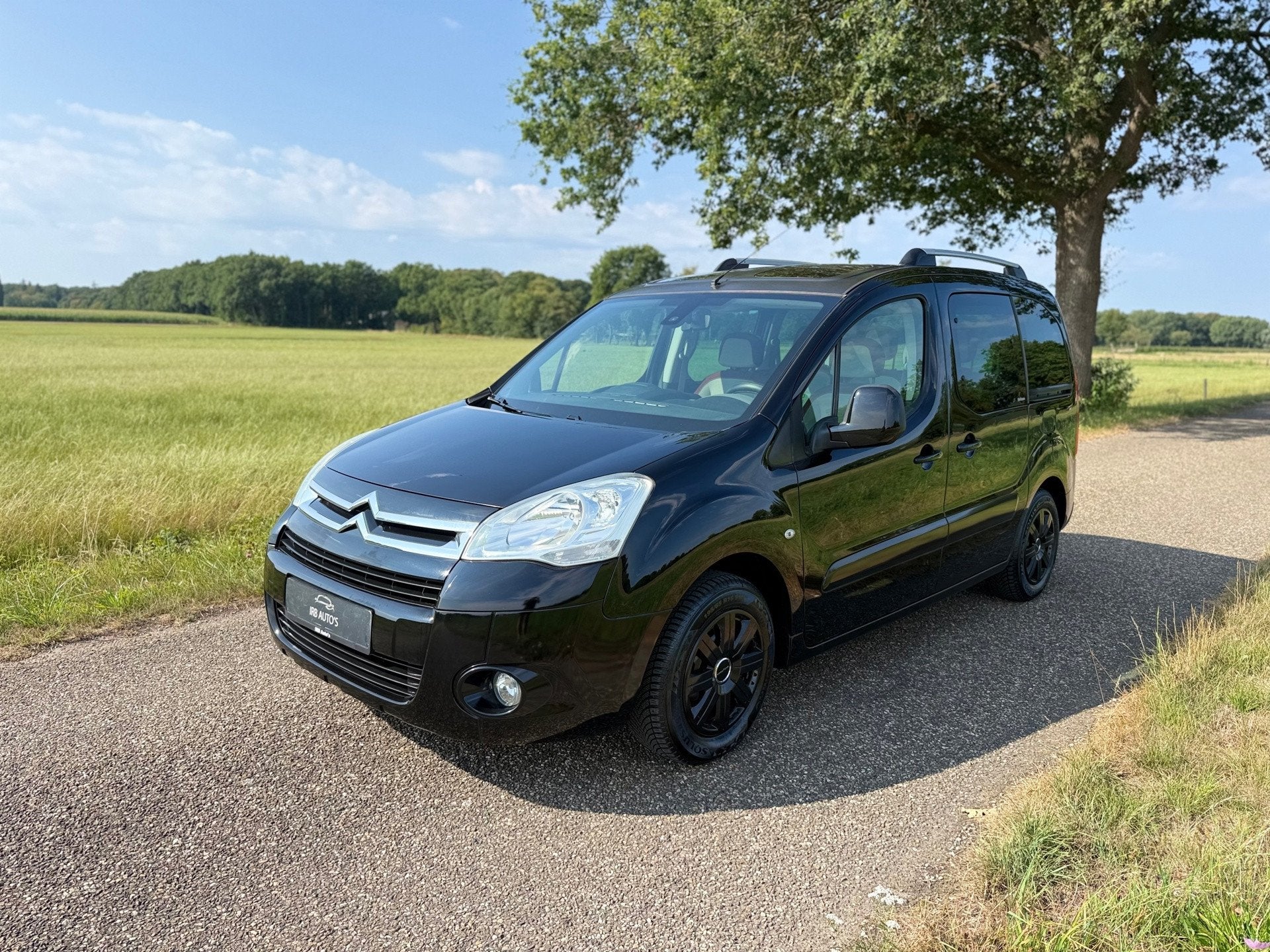 Citroen Berlingo 1.6 VTi 120 Multispace PANO / CRUISECONTROL, Auto's, 4 cilinders, Zwart, Handgeschakeld, Nieuw