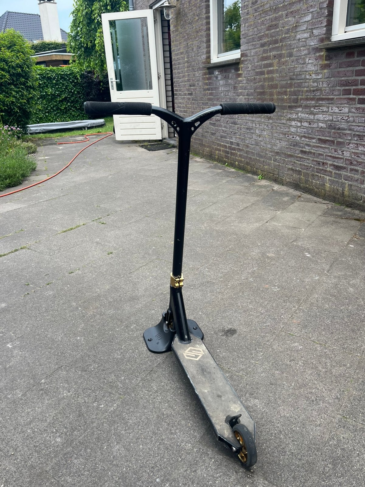 Striker lux stuntstep, Fietsen en Brommers, Steps, Ophalen of Verzenden, Zo goed als nieuw, Gewone step