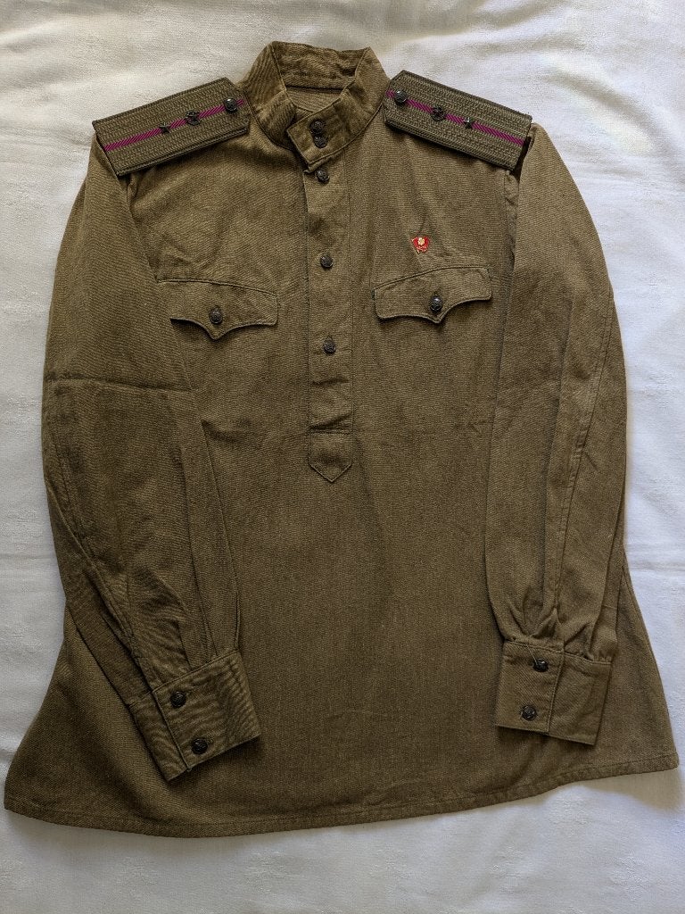 Russische gimnastyorka uniform jas infanterie luitenant USSR, Ophalen of Verzenden, Landmacht, Overige gebieden, Kleding of Schoenen