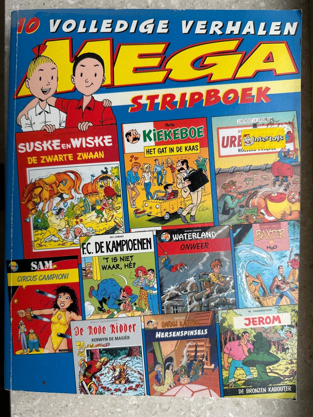 Mega stripboek 10 volledige verhalen, Boeken, Eén stripboek, Ophalen of Verzenden, Zo goed als nieuw