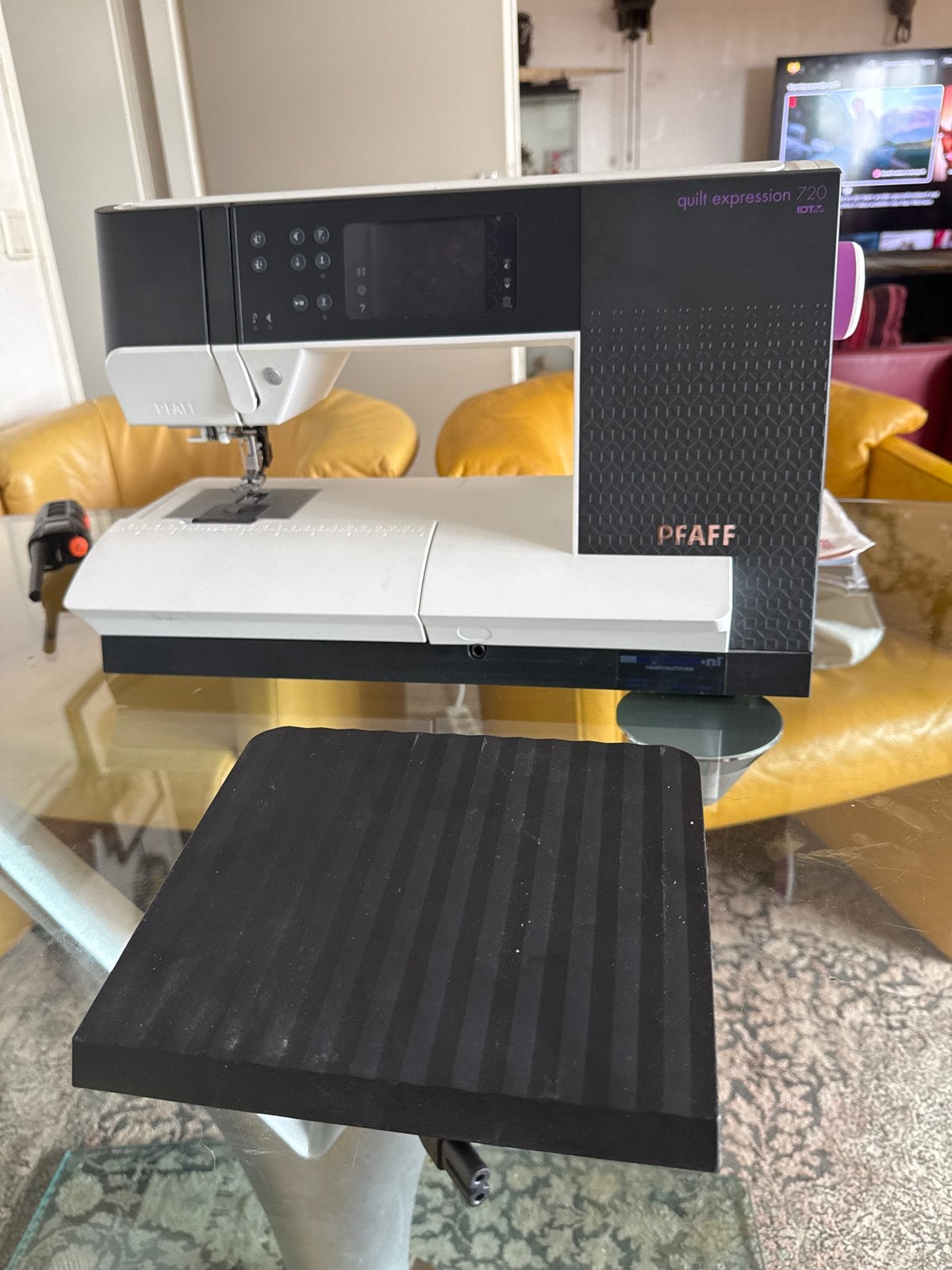 Pfaff Quilt Expression 720 IDT Naaimachine, Hobby en Vrije tijd, Ophalen of Verzenden, Zo goed als nieuw, Naaimachine, Pfaff