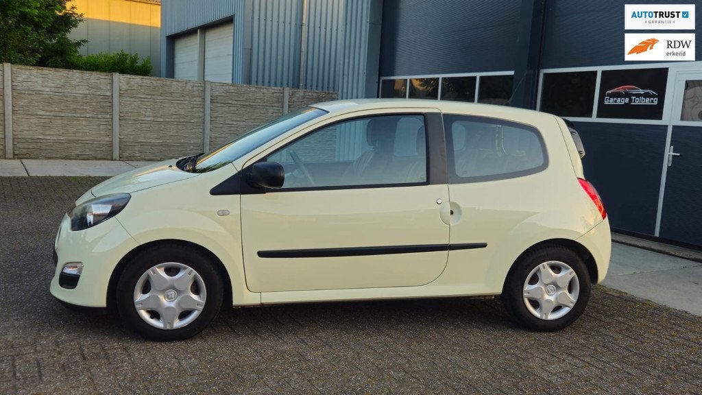 Renault Twingo 1.2 16V Parisienne, Auto's, Renault, Bedrijf, Te koop, Twingo, ABS, Airbags, Airconditioning, Bluetooth, Boordcomputer