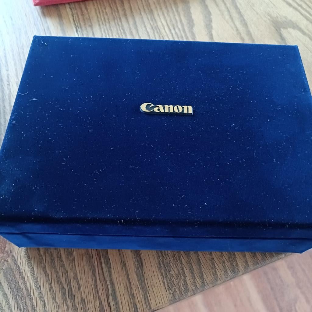 Canon IXUS camera in doos, Ophalen of Verzenden, Canon, 8 keer of meer