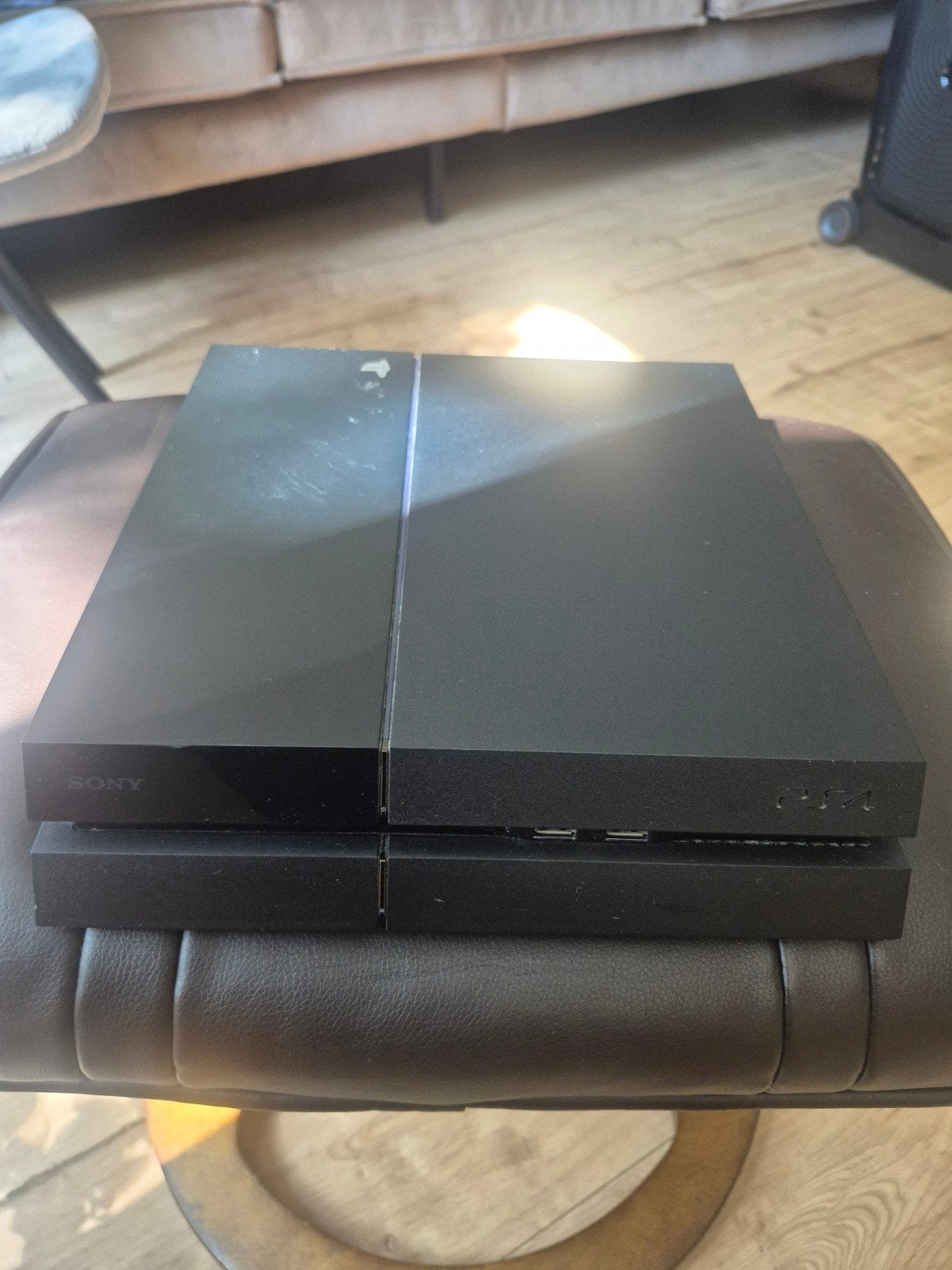 Sony PlayStation 4 (PS4) CUH-1004A - Gebruikt (HDMI defect), Spelcomputers en Games, Spelcomputers | Sony PlayStation 4, Ophalen of Verzenden