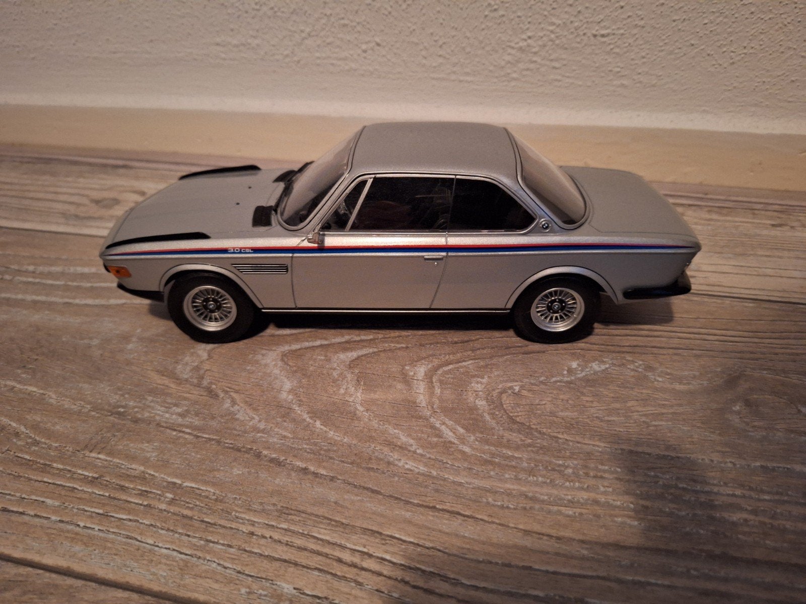 Bmw 3.0 CSL zilver Minichamps 1:18, Hobby en Vrije tijd, Ophalen of Verzenden, Zo goed als nieuw, Auto, MiniChamps