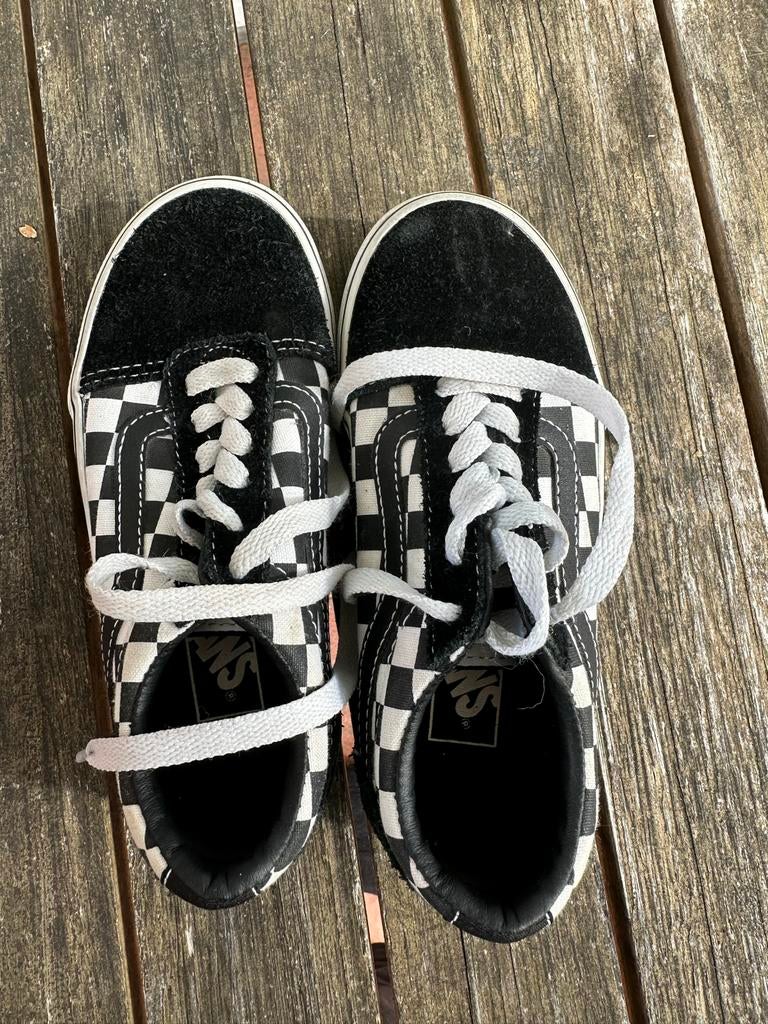 Vans Old Skool checkerboard sneakers maat 28 zgan, Ophalen, Zo goed als nieuw, Jongen of Meisje, Schoenen