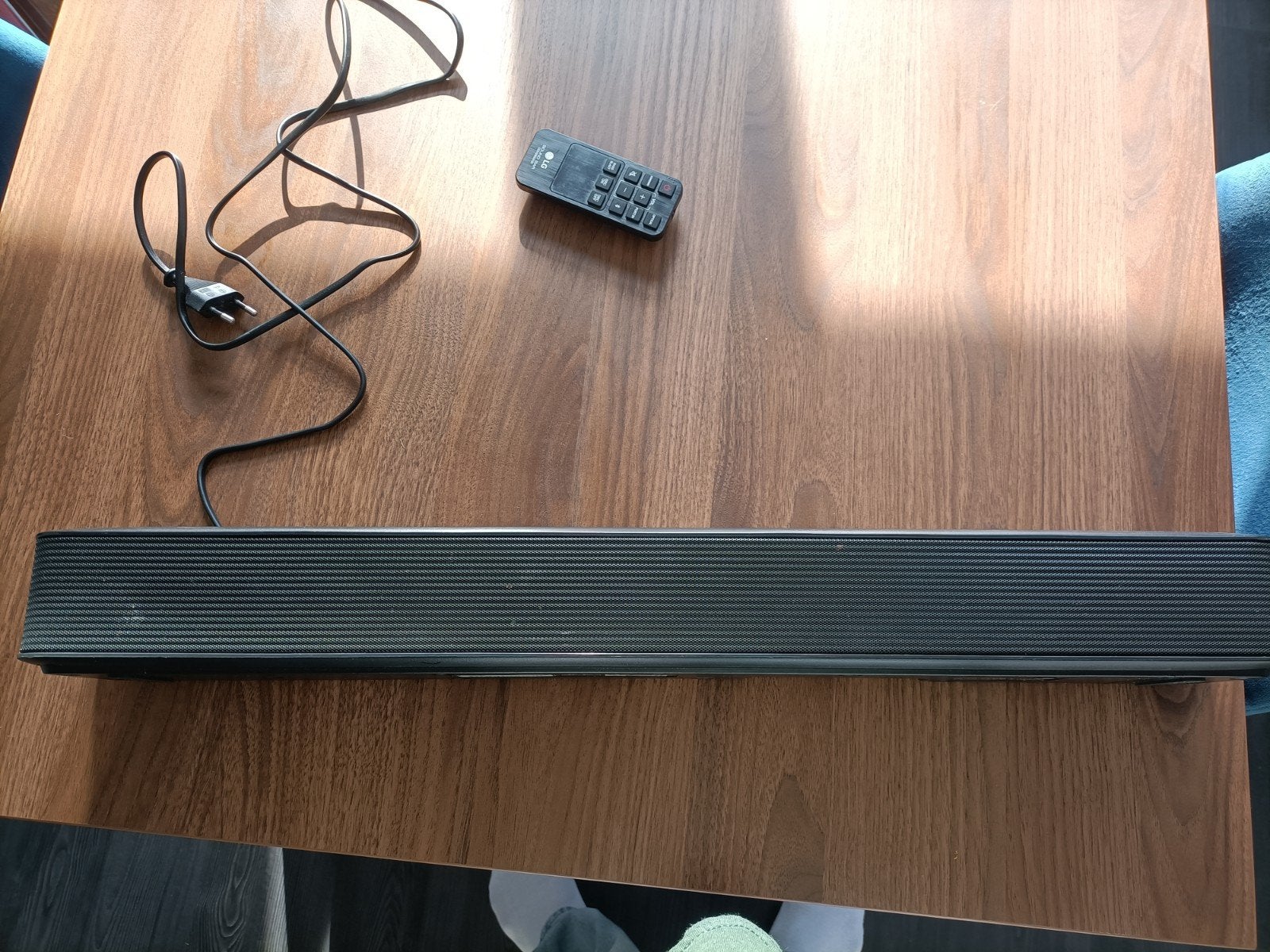 LG Soundbar met afstandsbediening, Ophalen of Verzenden, Bluetooth, Gebruikt