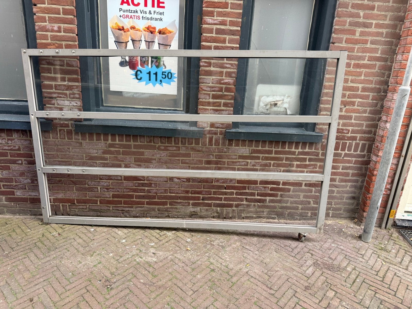 Robuust windscherm met wieltjes, Ophalen of Verzenden, Gebruikt