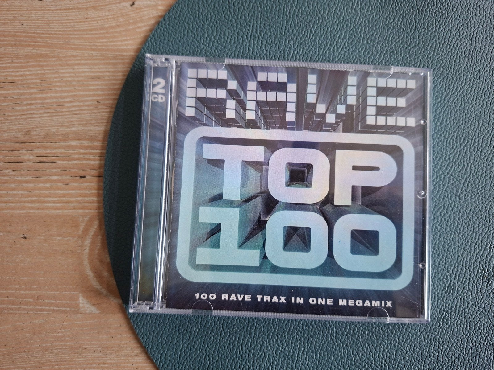 rave top 100 2cd, Ophalen of Verzenden, Zo goed als nieuw