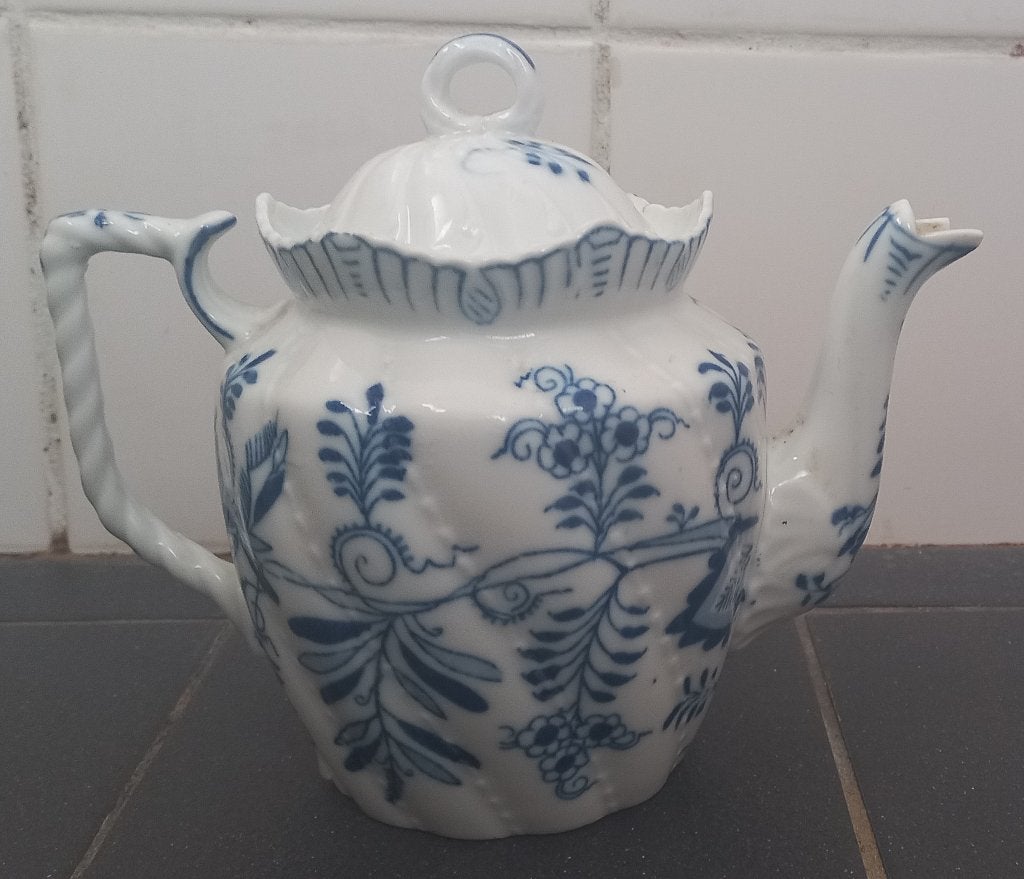 Antieke Louis Regout Zwiebelmuster theepot, Antiek en Kunst, Ophalen of Verzenden
