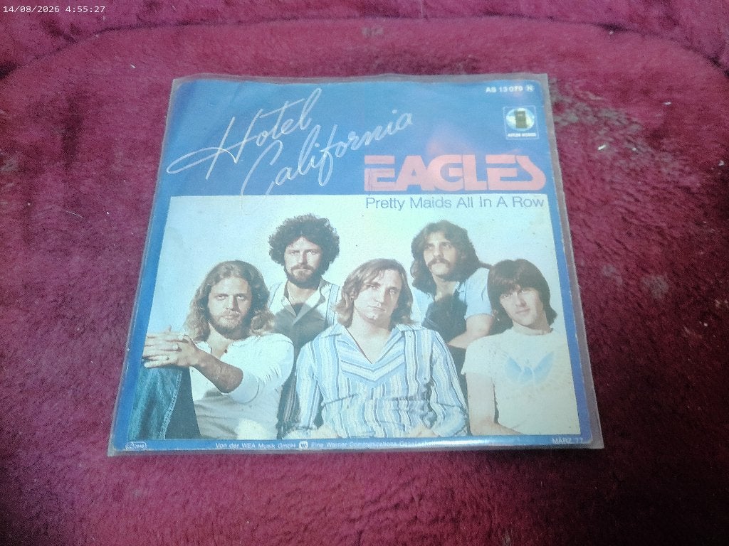 Eagles - Hotel California / Pretty maids all in a row ,, Gebruikt, Fotohoes, 7 inch, Ophalen of Verzenden
