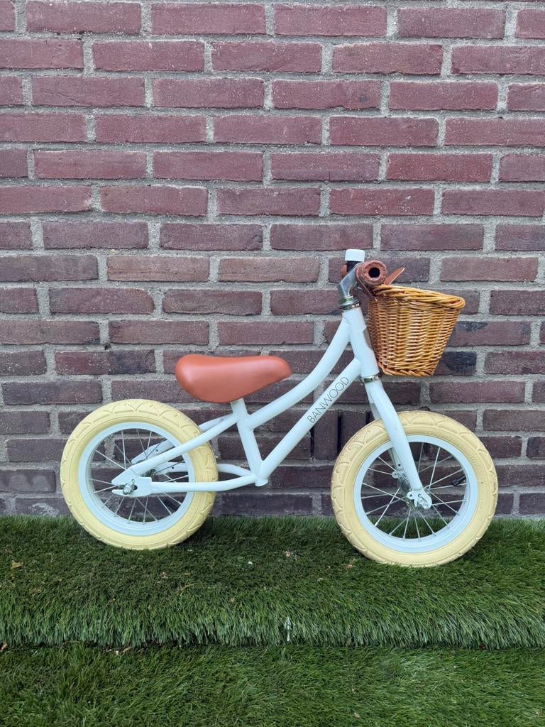 Banwood First Go loopfiets wit, Kinderen en Baby's, Ophalen, Zo goed als nieuw, Loopfiets