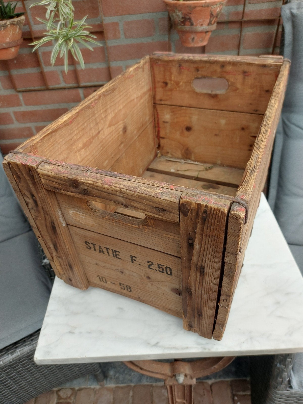 Houten kist (krat bierflesjes?), Ophalen of Verzenden
