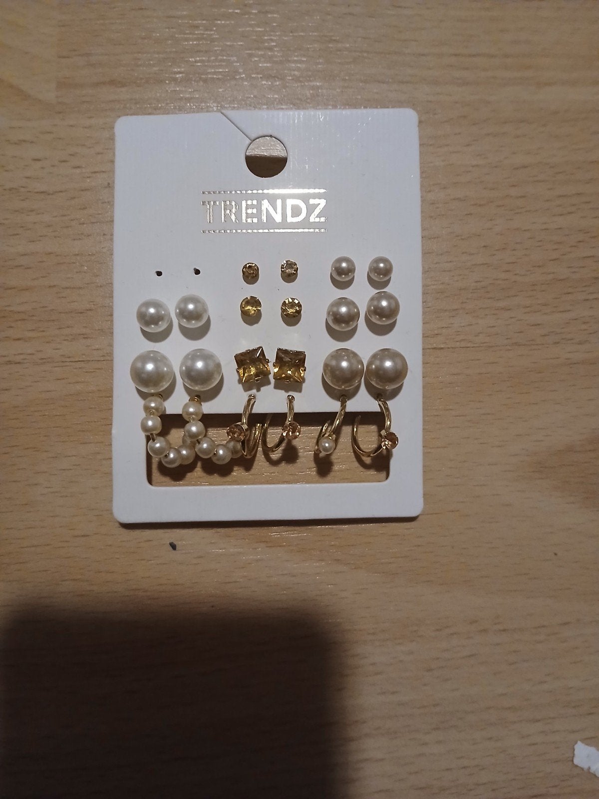 Gouden oorbellen set, Nieuw, Ophalen of Verzenden, Knopjes of Stekers, Goud