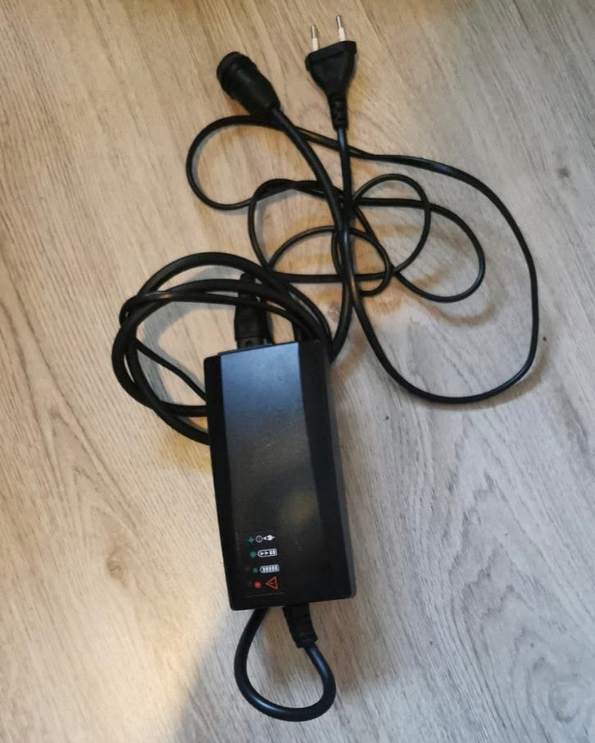 Gazelle impulse oplader/lader en display, Ophalen, Zo goed als nieuw