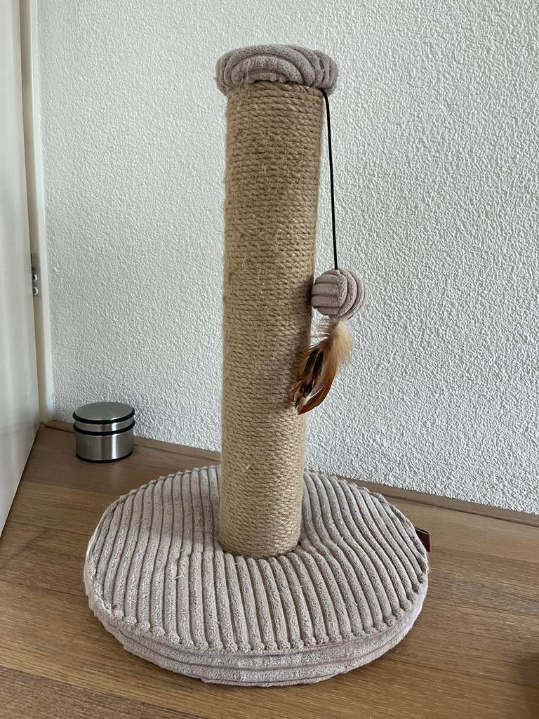 Krabpaal 50cm - designed by lotte, Ophalen, Krabpaal