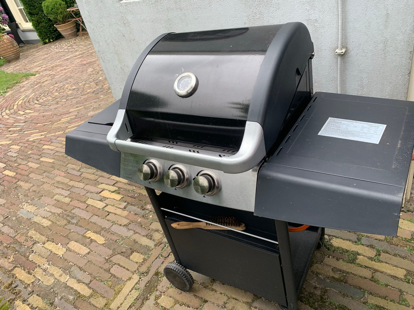 Grilld gasbarbecue met gasfles en afdekhoes, Ophalen, Zo goed als nieuw