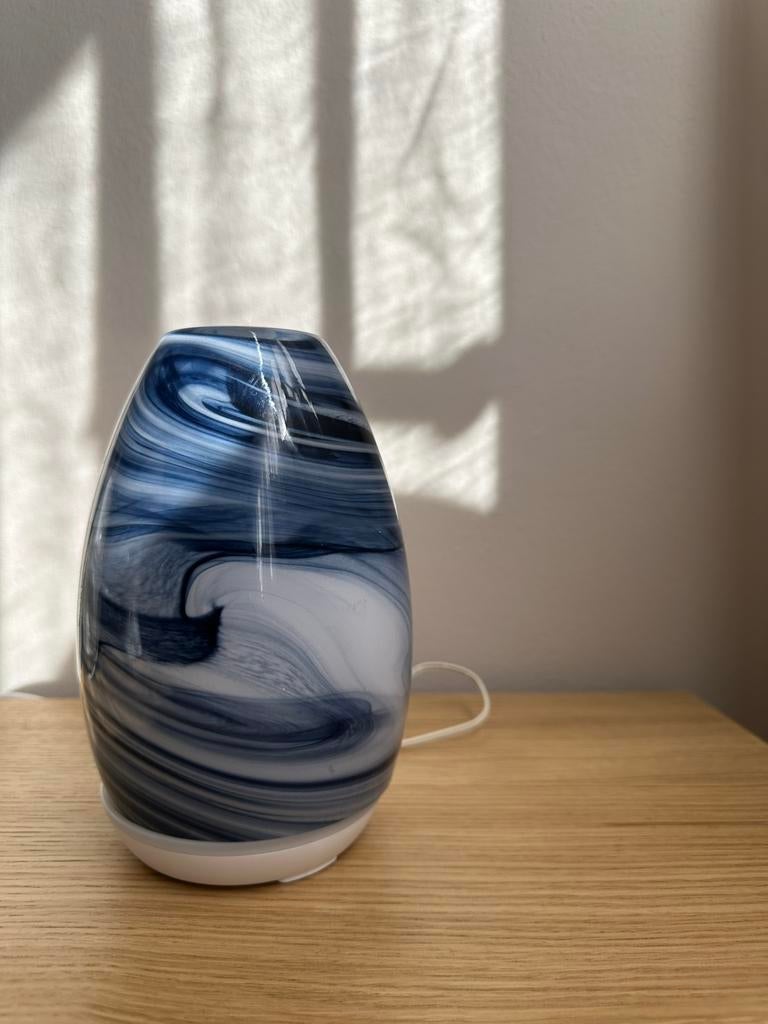Lively Living Aroma-Swirl Diffuser Denim - Handgeblazen Glas, Blauw, Nieuw, Ophalen of Verzenden, Modern