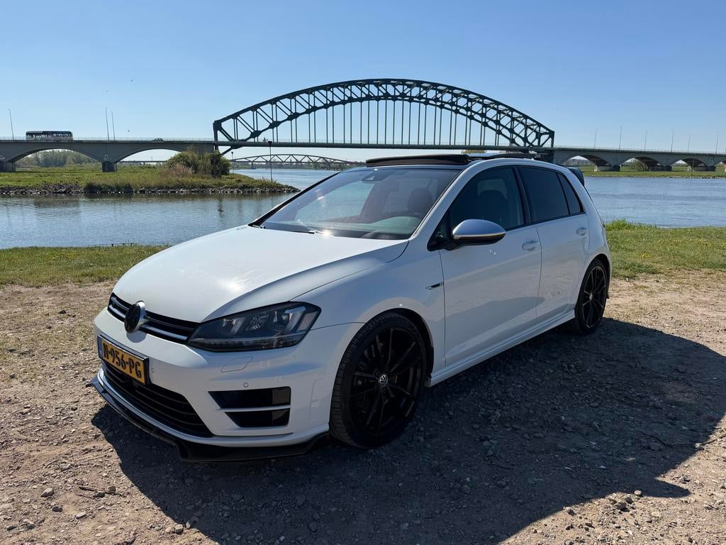 Volkswagen Golf R 4 motion, Auto's, Volkswagen, Particulier, Golf, ABS, Achteruitrijcamera, Adaptive Cruise Control, Airbags, Airconditioning