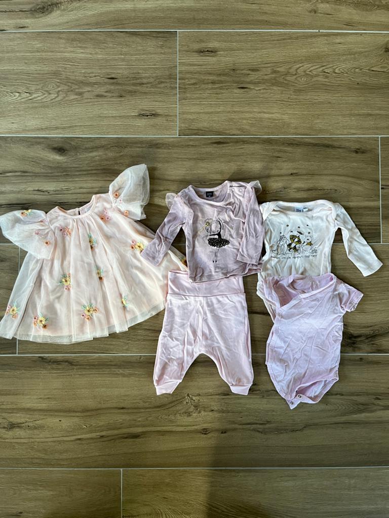 Zomerkleding meisjes maat 56/62 - Jurkje, shirtjes, broekje, Kinderen en Baby's, Babykleding | Maat 62, Ophalen, Zo goed als nieuw