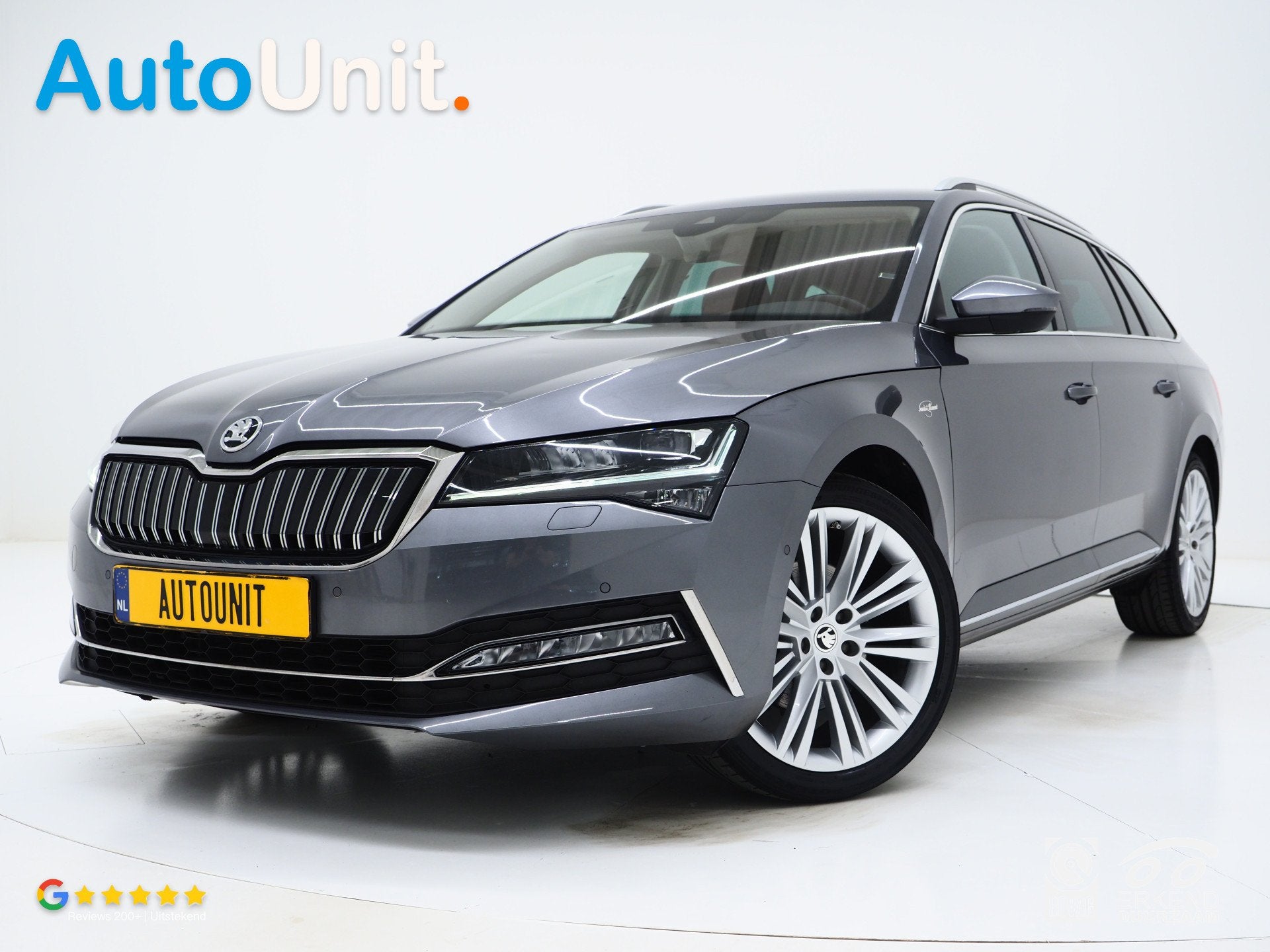 Skoda Superb Combi 1.4 TSI iV Laurin & Klement | Leder | Tre, Auto's, Gebruikt, Zwart, 4 cilinders, Hybride Elektrisch/Benzine