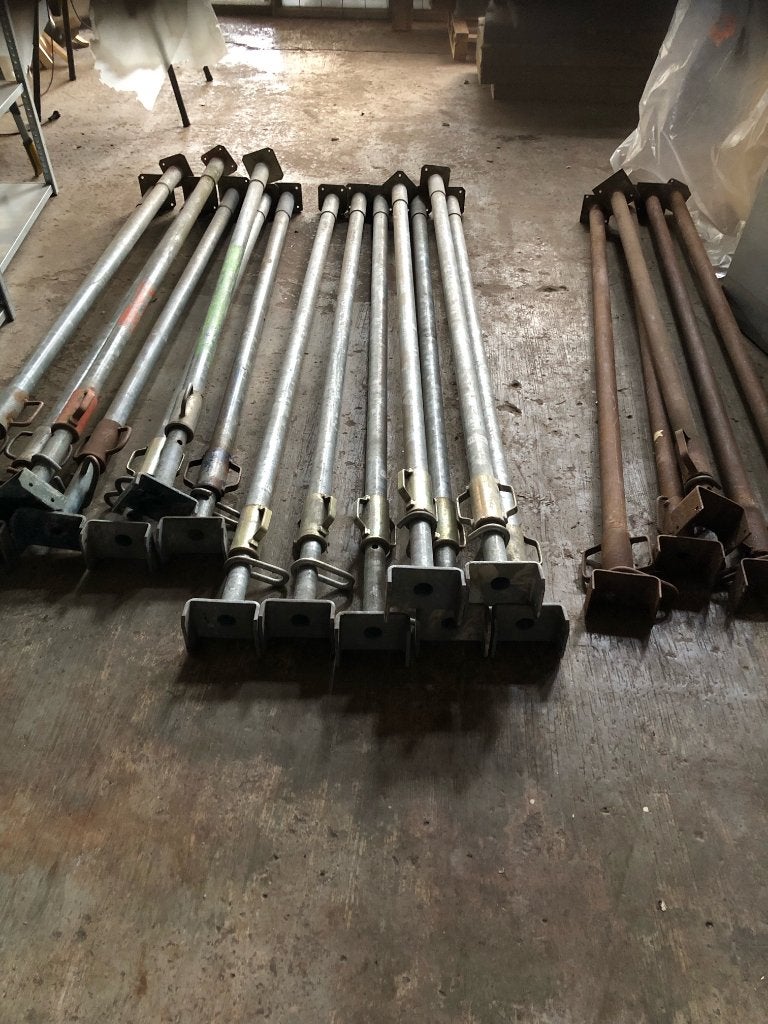 Nog 5 Stuks Bouw Stempels Schroefstempels Stutten, Ophalen, Gebruikt, Overige typen