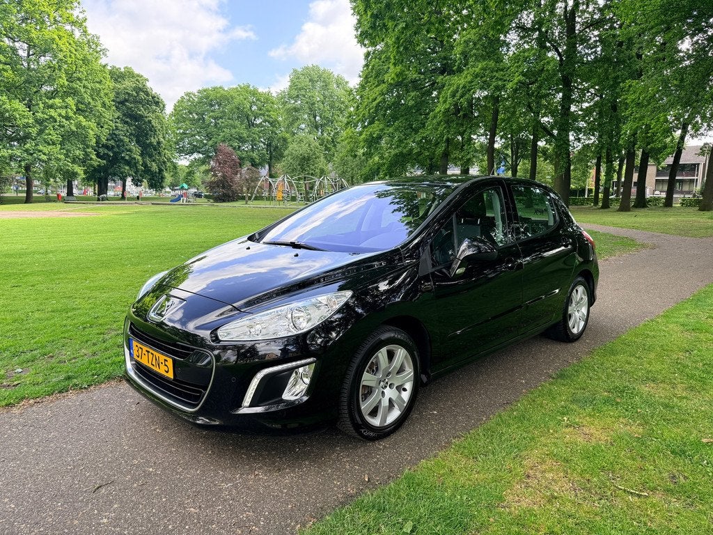 Peugeot 308 1.6 VTi Active veel opties dealer onderhouden NA, Auto's, Voorwielaandrijving, Euro 5, Gebruikt, 680 kg
