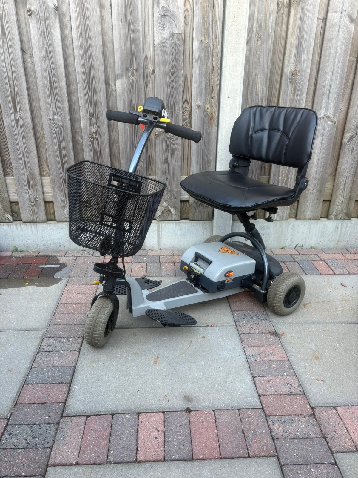 Mini scootmobiel (inklapbaar), Ophalen, Gebruikt