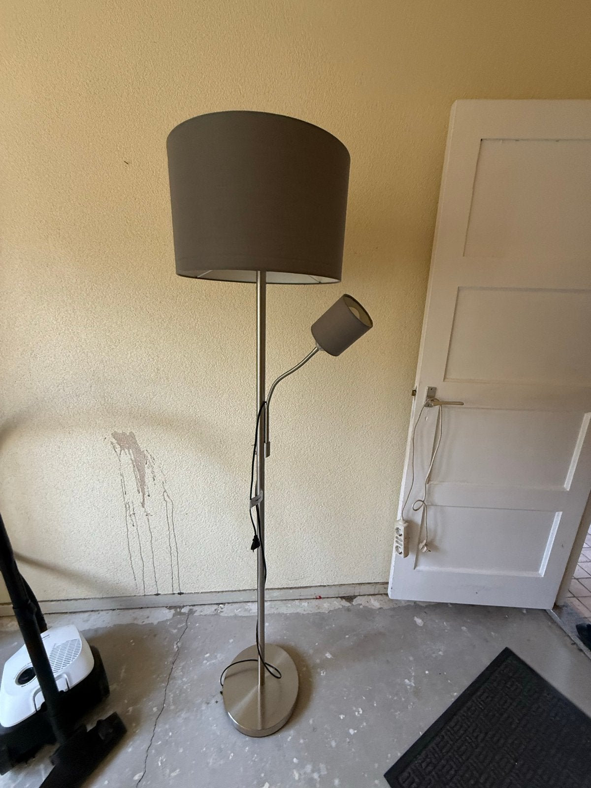 Staande dubbele lamp met leeslamp - Grijs, Ophalen, Gebruikt, Metaal, 150 tot 200 cm