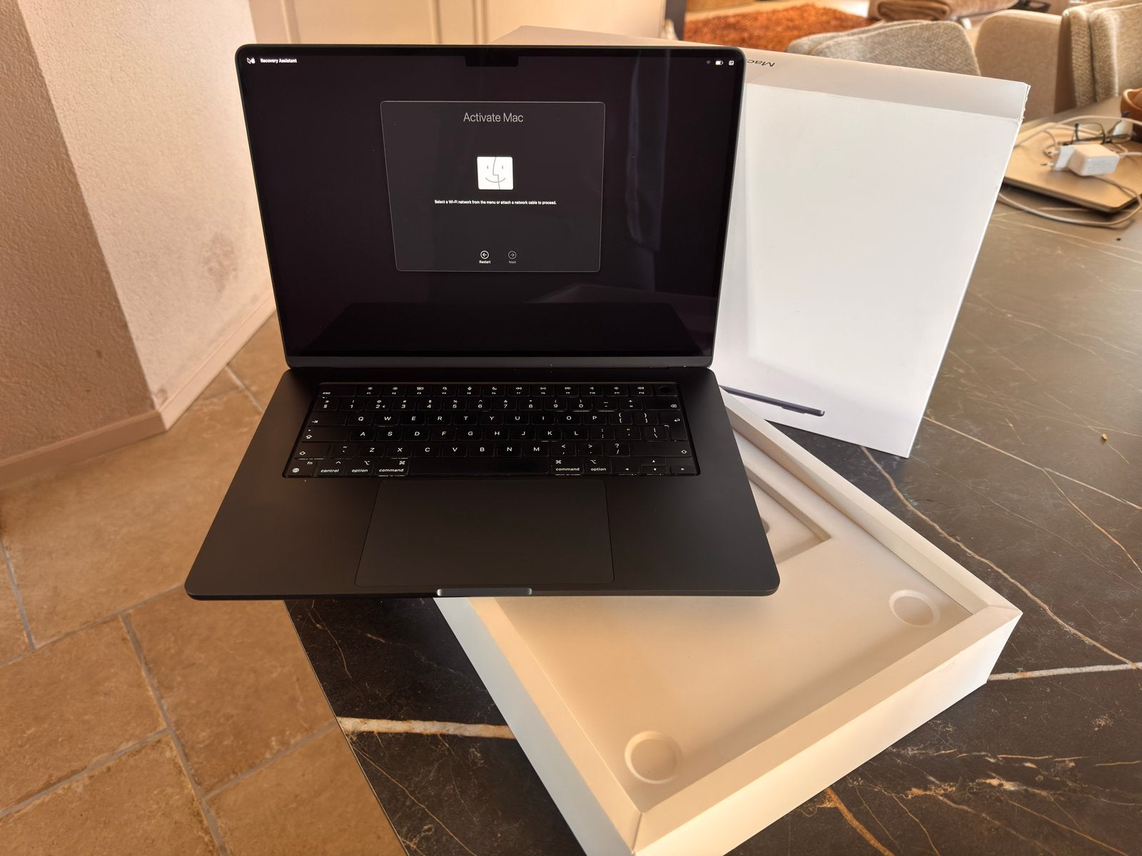 Apple MacBook Air 15-inch M3 (2024) 16GB, 512GB Antraciet