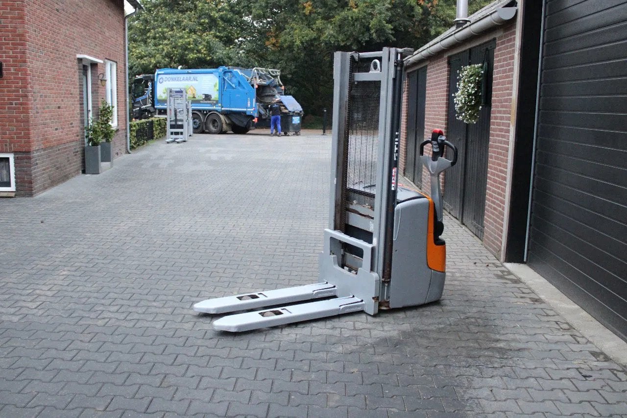 Still exv14c stapelaar elektrische accubj 2022 (bj 2018), Zakelijke goederen, Machines en Bouw | Heftrucks en Intern transport