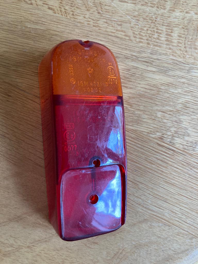 NOS Fiat 500 oldtimer achterlicht behuizing links, Auto-onderdelen, Verlichting, Ophalen of Verzenden, Nieuw, Fiat