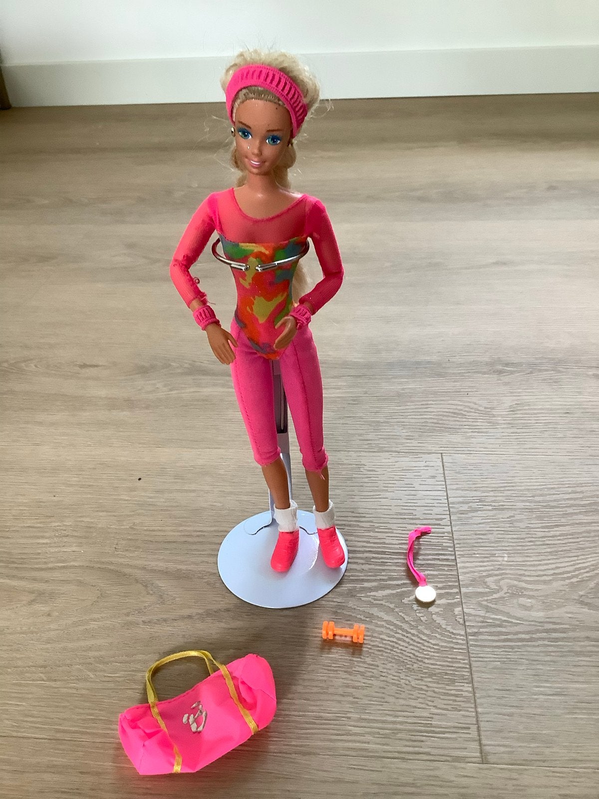 Barbie Mattel Gymnast Barbie 1993 met flexibele gewrichten, Ophalen of Verzenden, Gebruikt, Barbie