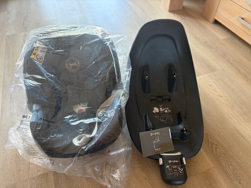 Cybex Aton M I-Size met isofix base M, Overige merken, Zo goed als nieuw, Isofix, 0 t/m 13 kg