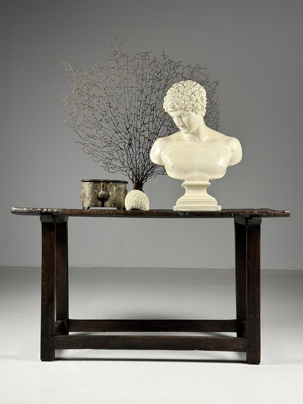Franse sidetable 18e eeuw, Ophalen, Zo goed als nieuw, 25 tot 50 cm, Rechthoekig