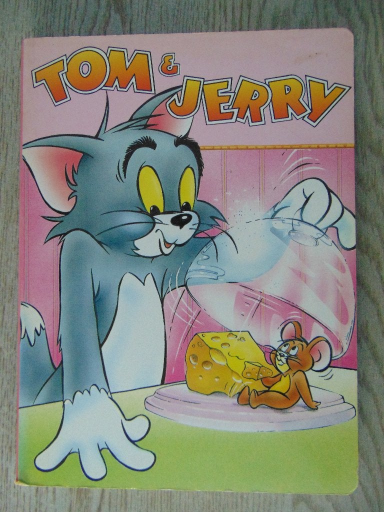 Groot kartonnen boek Tom & Jerry - Kartonboek A4 formaat, Ophalen of Verzenden, Zo goed als nieuw, Mulder & Zoon, Fictie algemeen