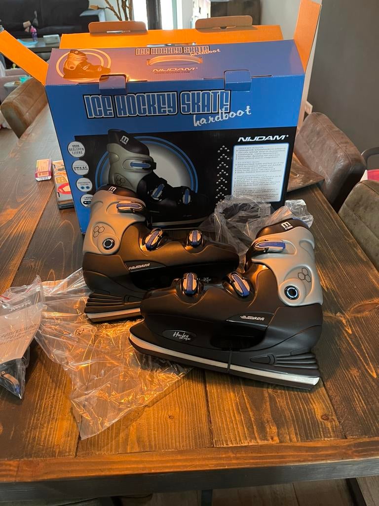 Nijdam ijshockey schaatsen maat 43 nieuw, Nieuw, Ophalen of Verzenden, IJshockeyschaatsen, Nijdam
