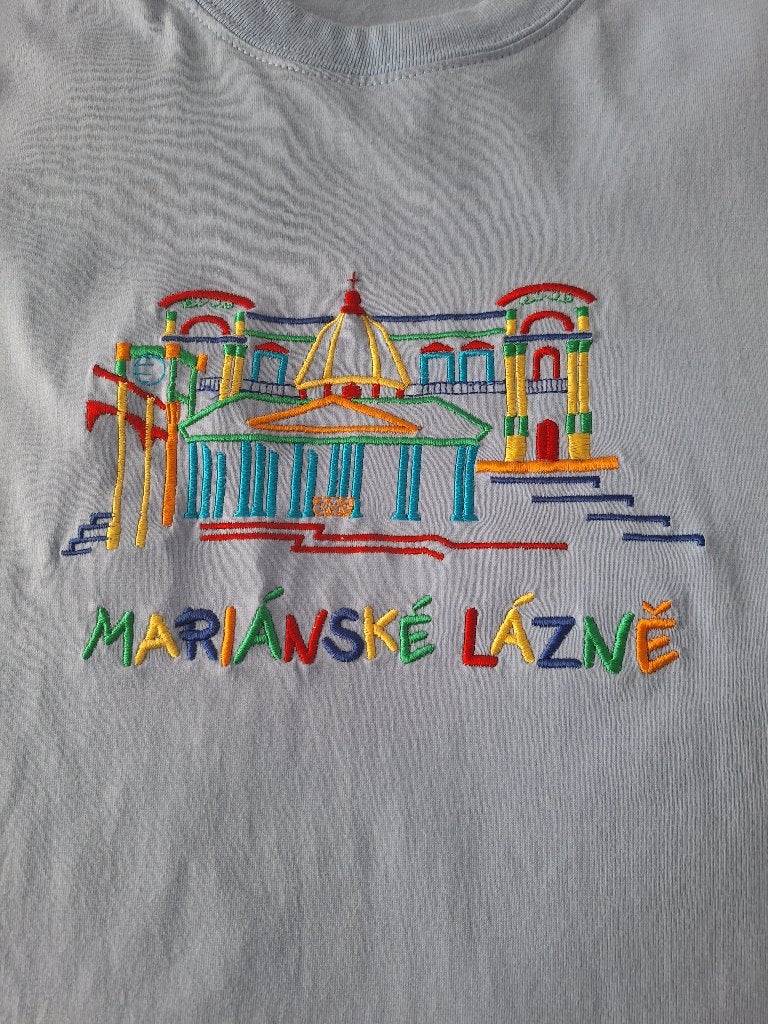 T-shirt uit Marianske Lanzne. M, Ophalen of Verzenden, Zo goed als nieuw, Maat 38/40 (M), Korte mouw