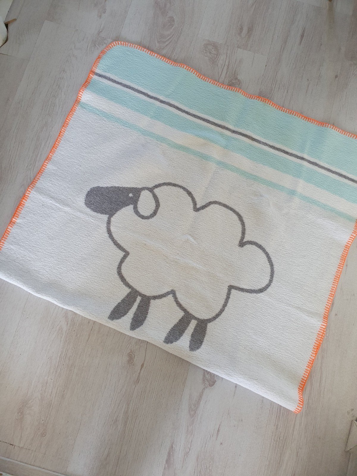 Baby deken met schaapje - wit/blauw/oranje / hema / katoen, Kinderen en Baby's, Ophalen of Verzenden, Zo goed als nieuw, Deken