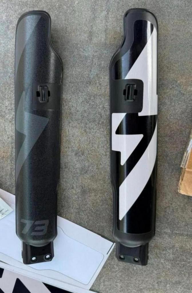 DNM Fork Cover for SUPER73, Motoren, Ophalen of Verzenden