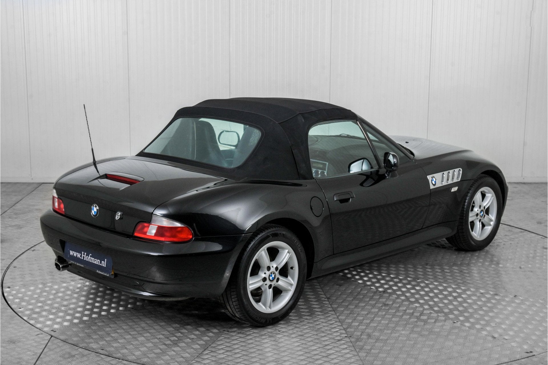 Foto 47 van BMW Z3 Roadster 1.8 S Airco . (bj 2001)