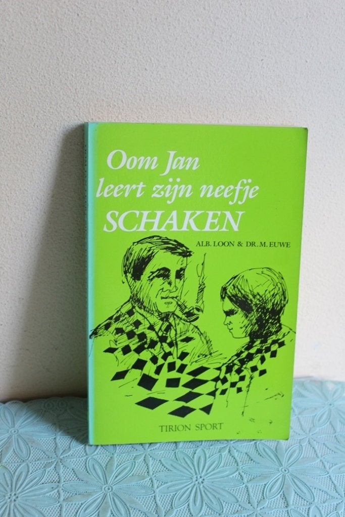 Oom Jan leert zijn neefje schaken, Ophalen of Verzenden, Gelezen, Max Euwe, Denksport