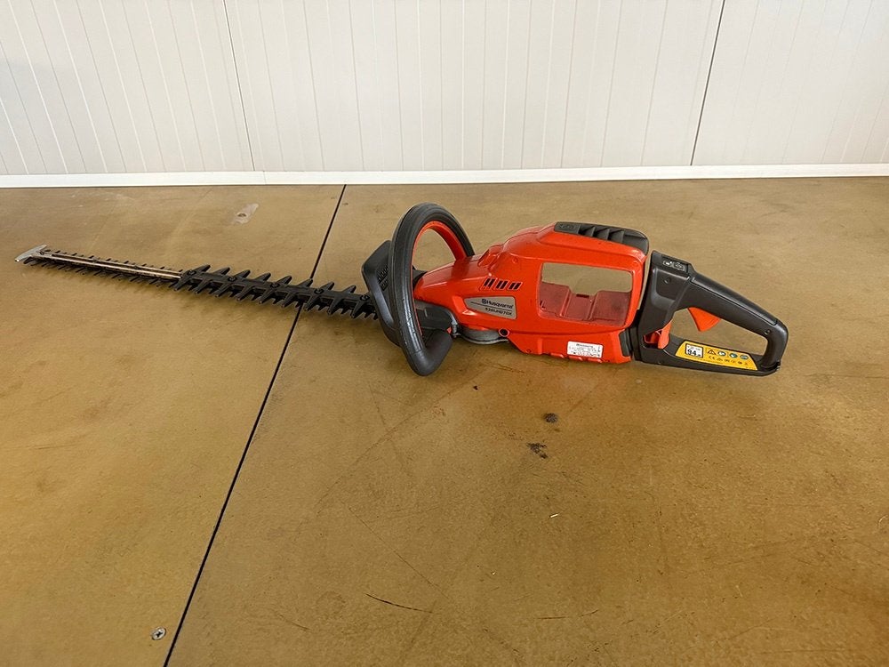 Husqvarna 536LiHD70X Heggenschaar op accu, Gebruikt, Accu, Techniekweg 11, Ophalen of Verzenden