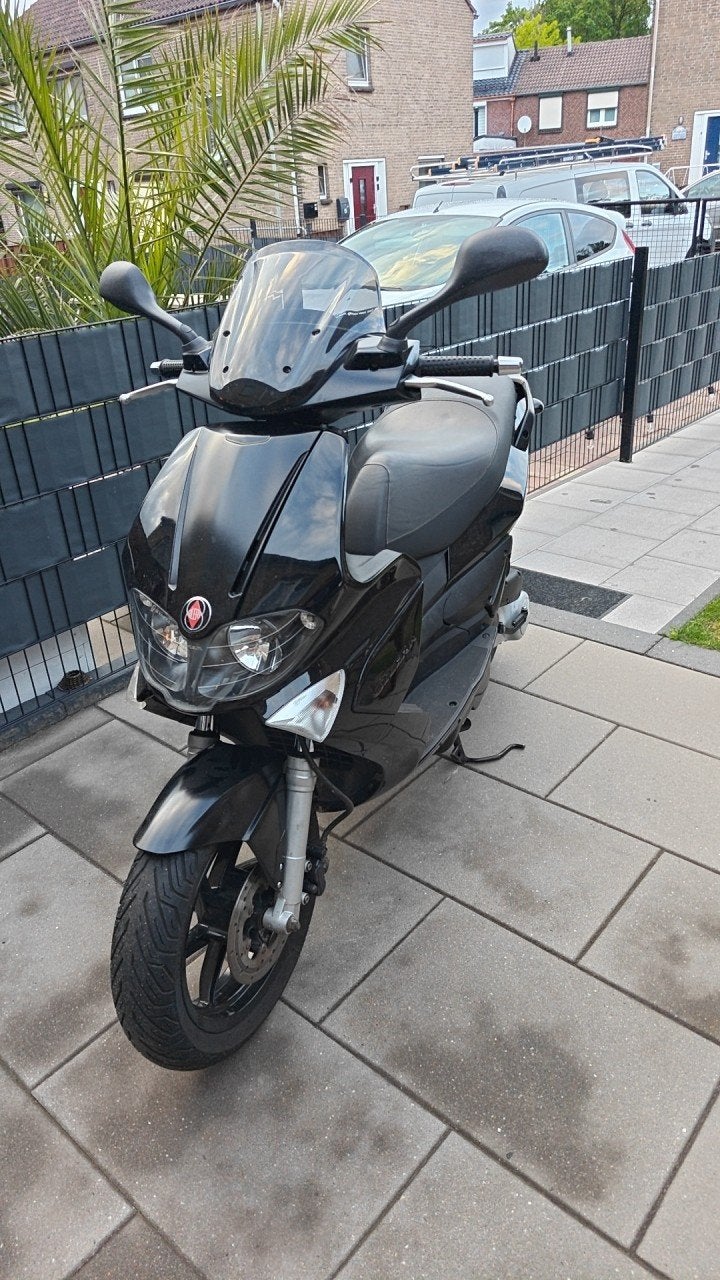 Gilera Runner RST 70cc, Fietsen en Brommers, Scooters | Yamaha, Ophalen, Tweetakt, Gebruikt, Overige modellen