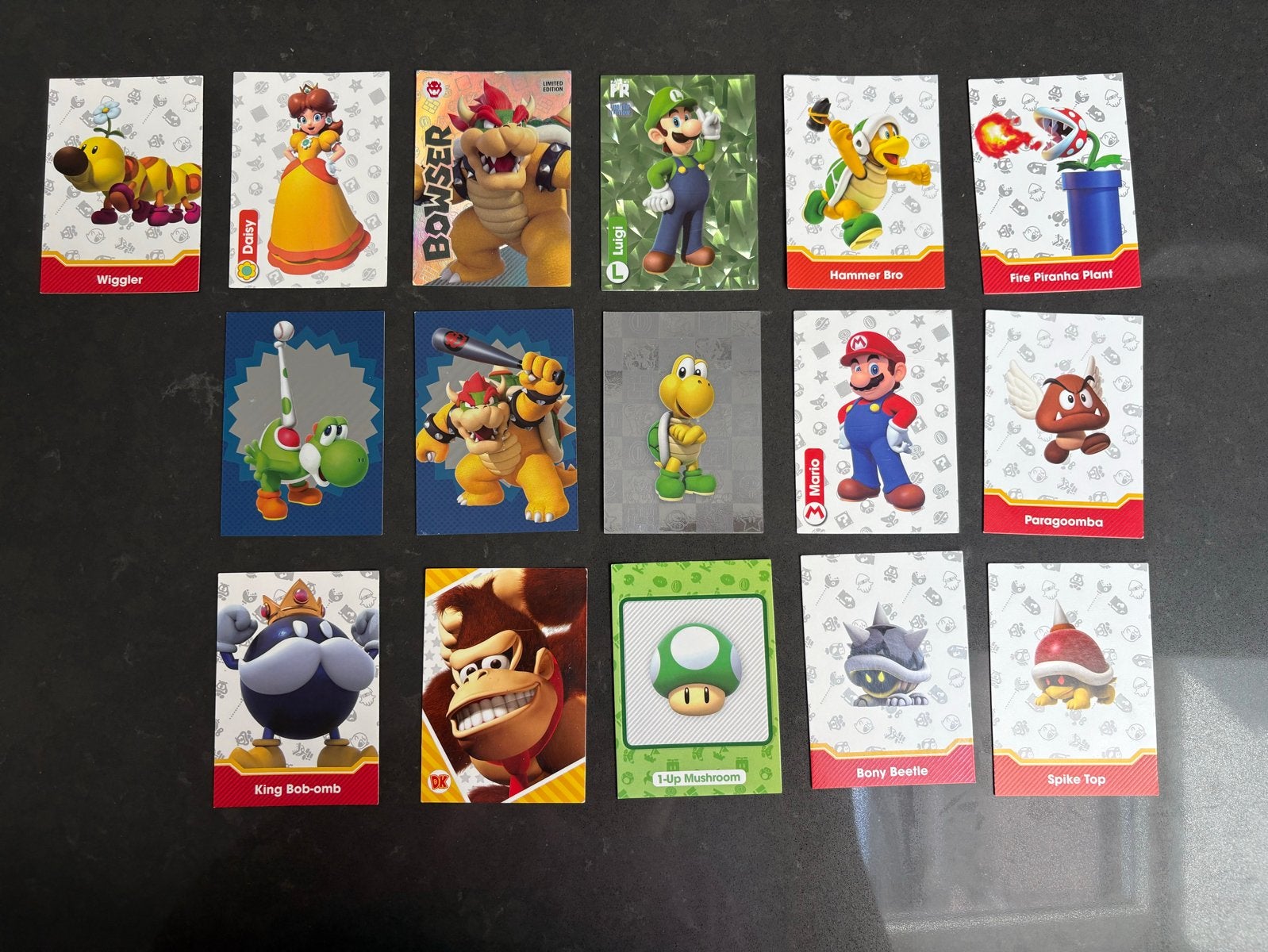Panini Super Mario verzamelkaarten - 16 stuks, Ophalen of Verzenden, Zo goed als nieuw